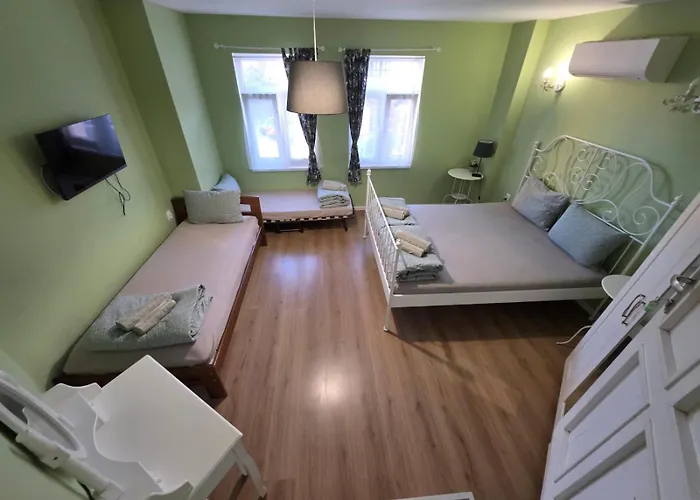 Peaceful House - Old Town - Center 度假居